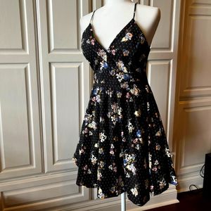 Honey and Rosie beautiful Junior dress with lace back size xl